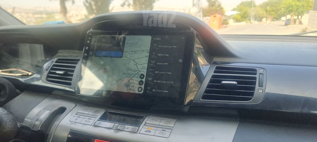מודעת רכב הונדה FR-V