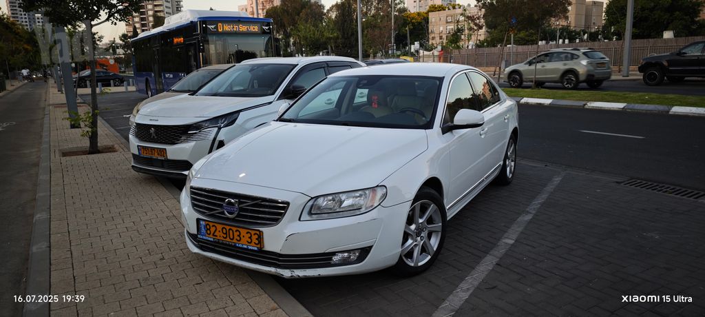 וולוו S80