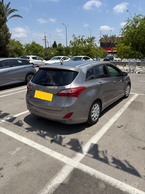 יונדאי i30
