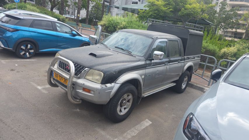 מודעת רכב מיצובישי טרייטון / L200