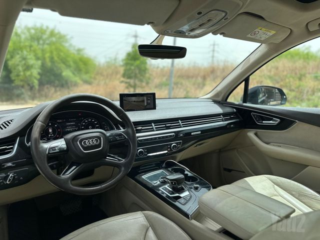 אאודי Q7