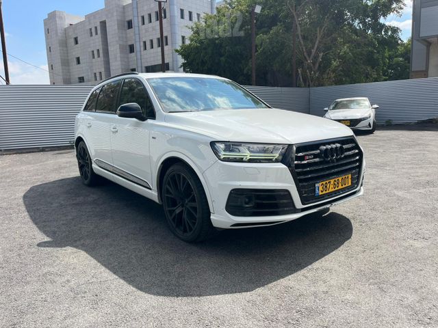 מודעת רכב אאודי SQ7