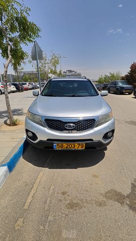מודעת רכב קיה סורנטו