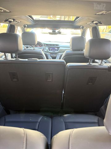קאדילק XT6