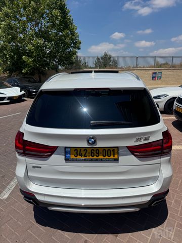 ב מ וו X5