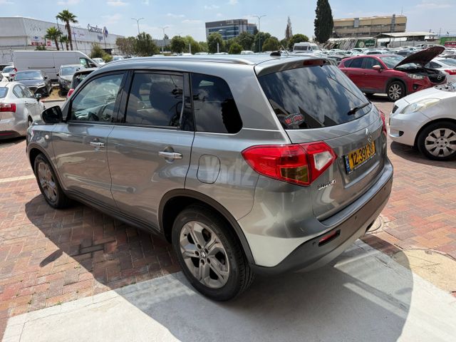סוזוקי ויטרה
