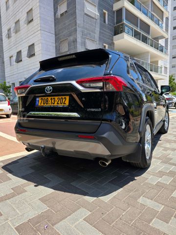 מודעת רכב טויוטה RAV4