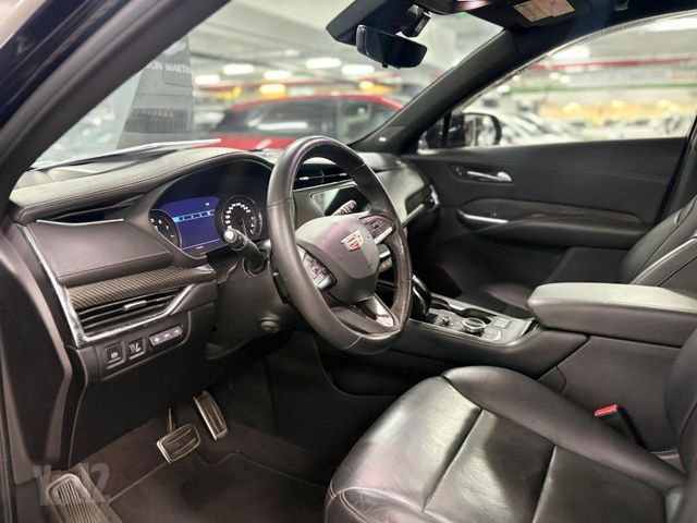 קאדילק XT4