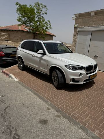 ב מ וו X5