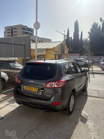 יונדאי סנטה פה