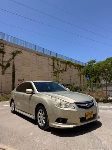 מודעת רכב סובארו B4/לגאסי