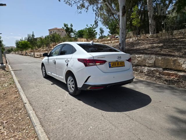 יונדאי אקסנט i25