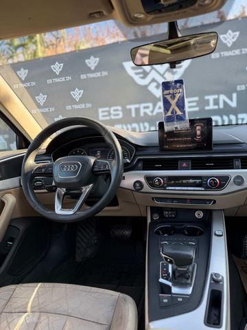 אאודי A4