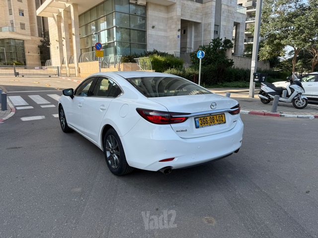 מאזדה 6
