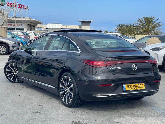 מרצדס-בנץ EQE