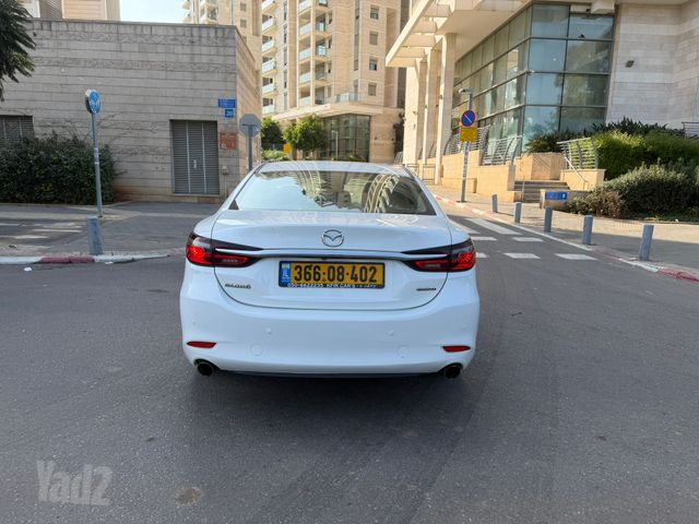 מאזדה 6