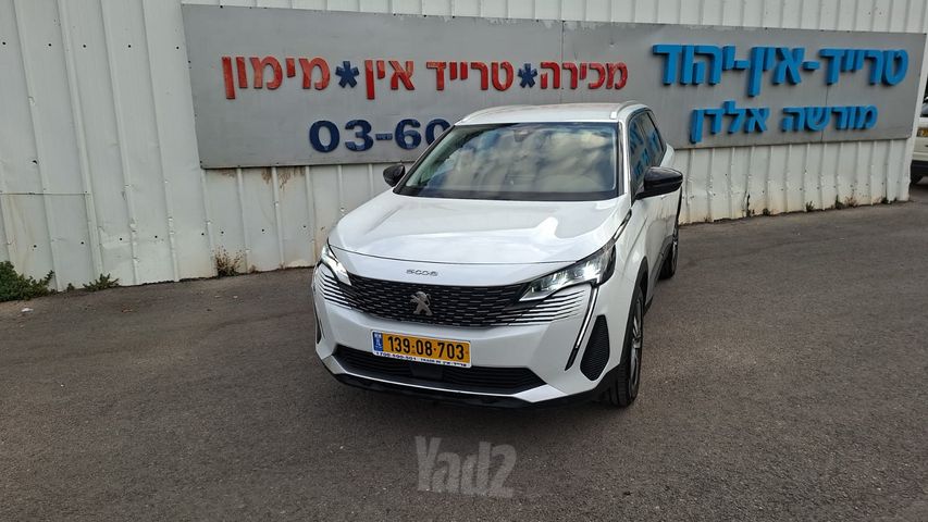פיג'ו 5008