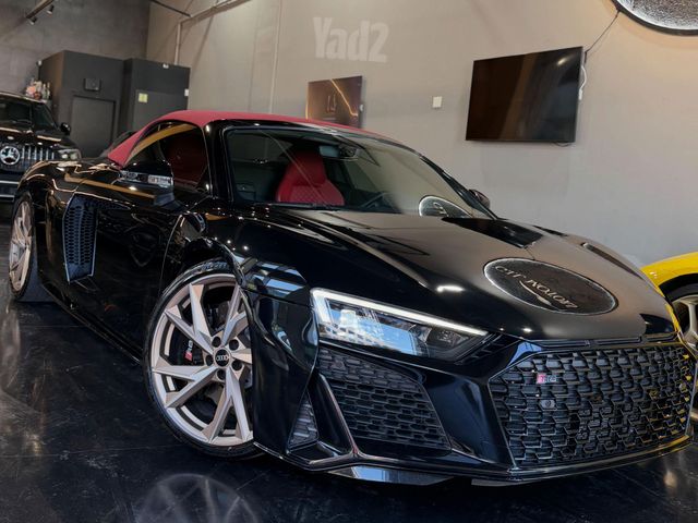 R8 Spyder אוט׳ 5.2 (570 כ״ס)
