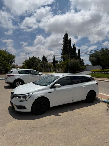 רנו מגאן