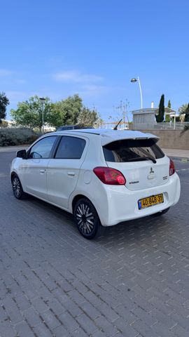 מיצובישי ספייס סטאר