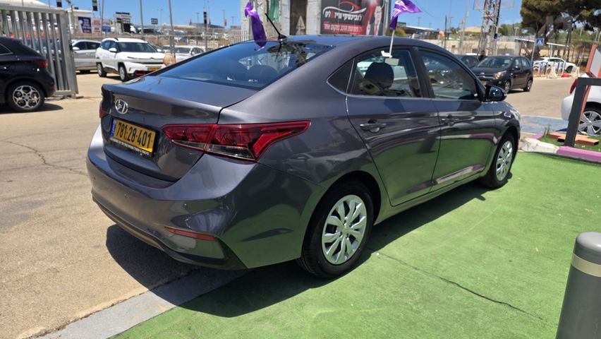 מודעת רכב יונדאי אקסנט i25 2