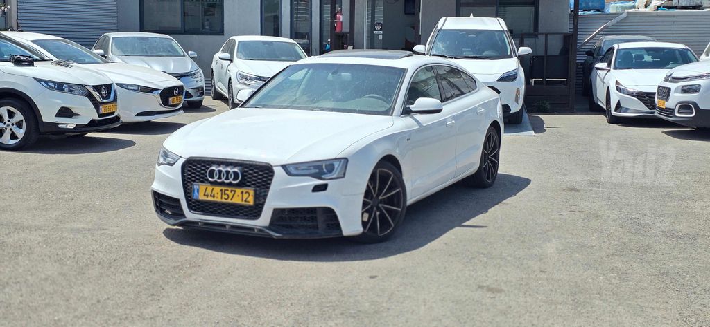 אאודי A5