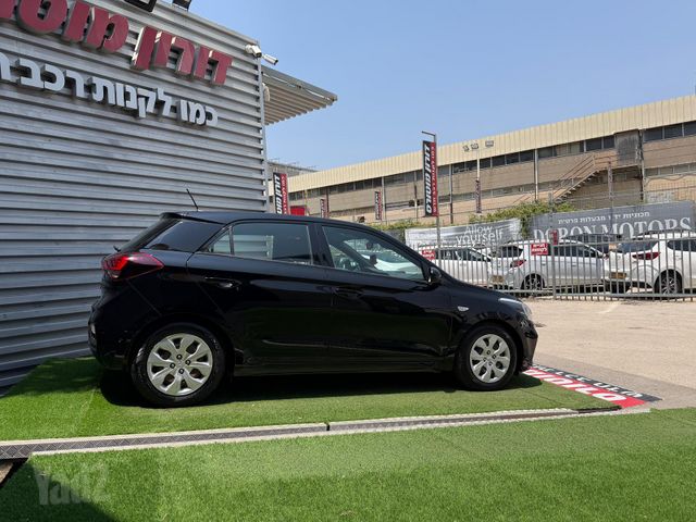 יונדאי i20
