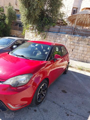 אם ג'י MG3
