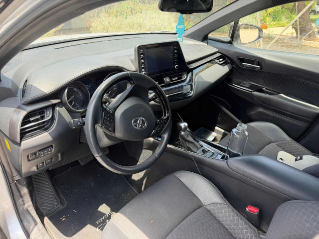 טויוטה C-HR