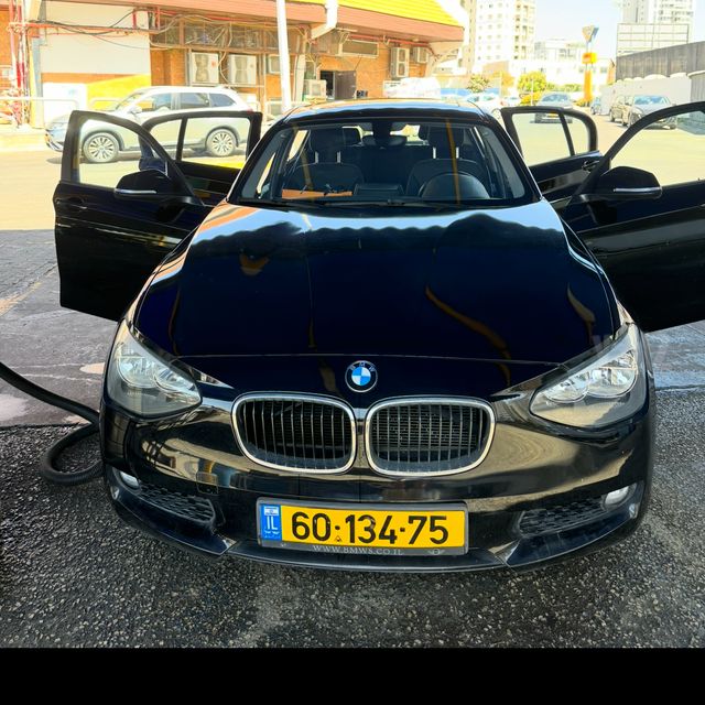 מודעת רכב ב מ וו סדרה 1