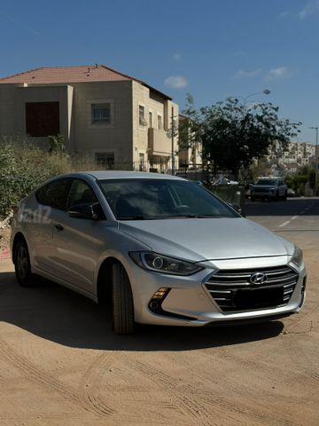 יונדאי אלנטרה