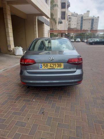 פולקסווגן ג'טה 