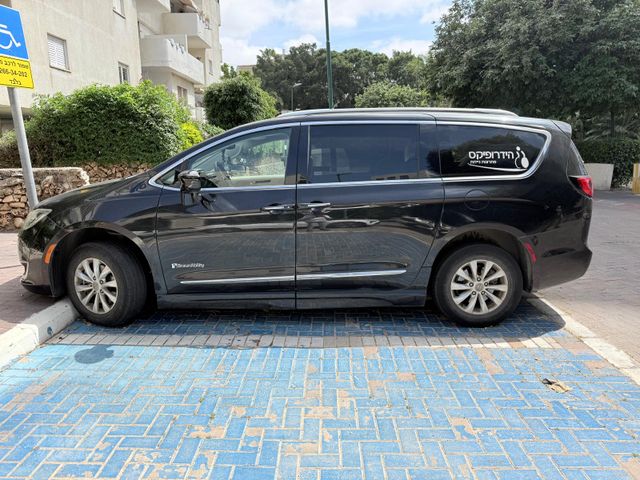 קרייזלר פסיפיקה