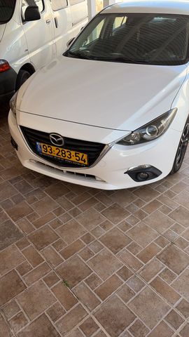 מאזדה 3