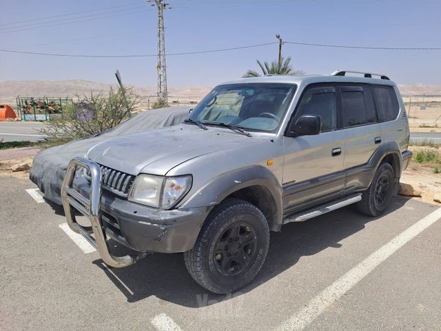 מודעת רכב טויוטה לנד קרוזר