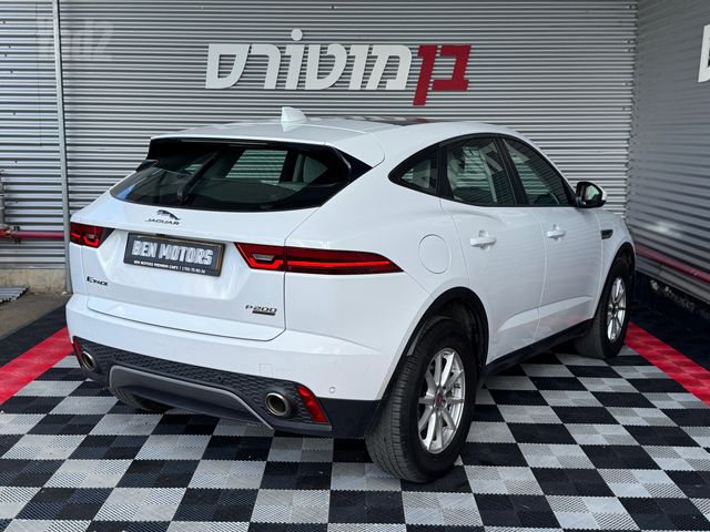 יגואר E-Pace