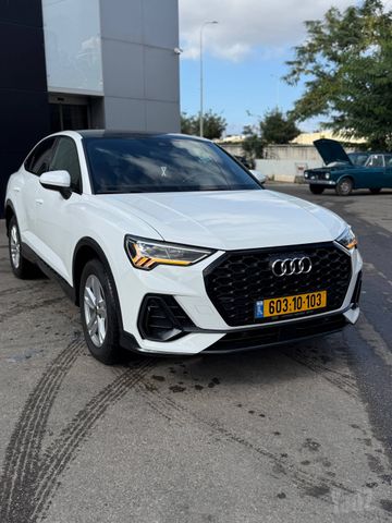 אאודי Q3
