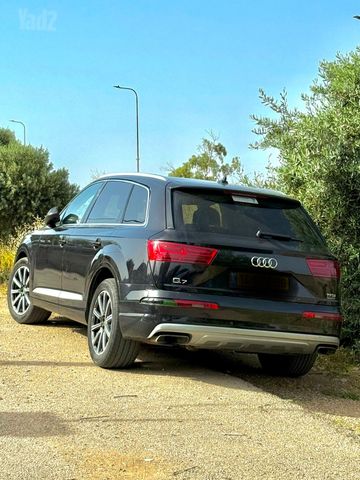 אאודי Q7