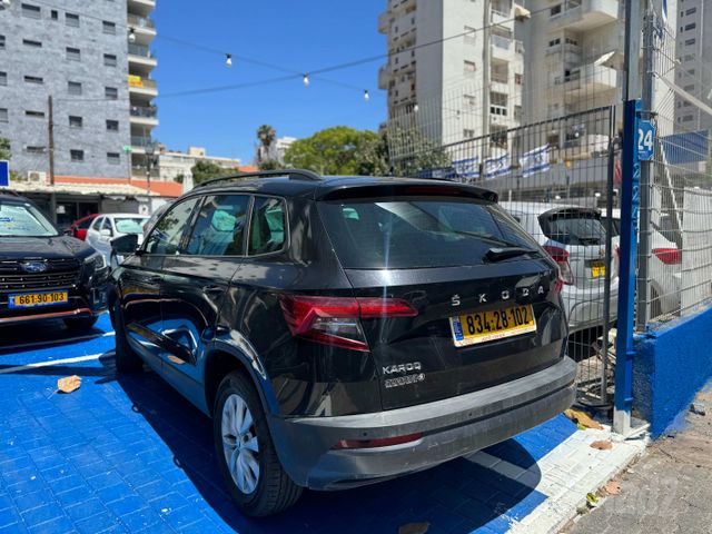 סקודה קארוק