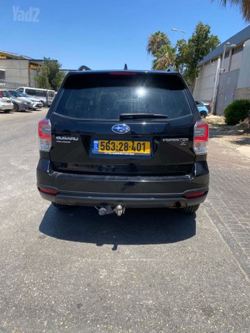 סובארו פורסטר