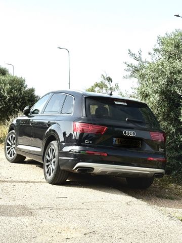 אאודי Q7