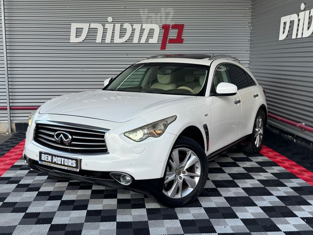 אינפיניטי FX37