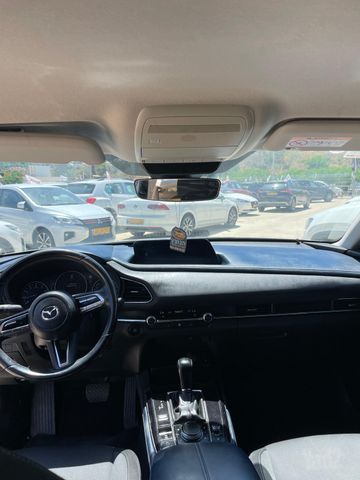 מאזדה CX-30