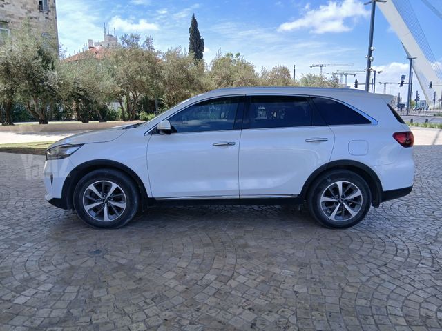 קיה סורנטו