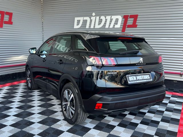 פיג'ו 3008