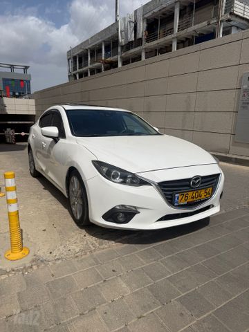 מאזדה 3