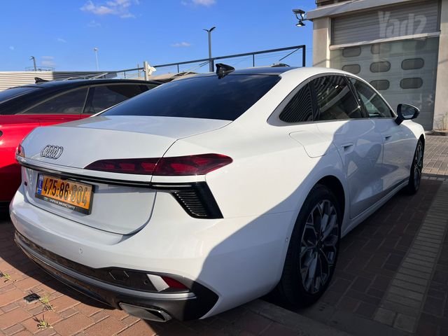 אאודי A6