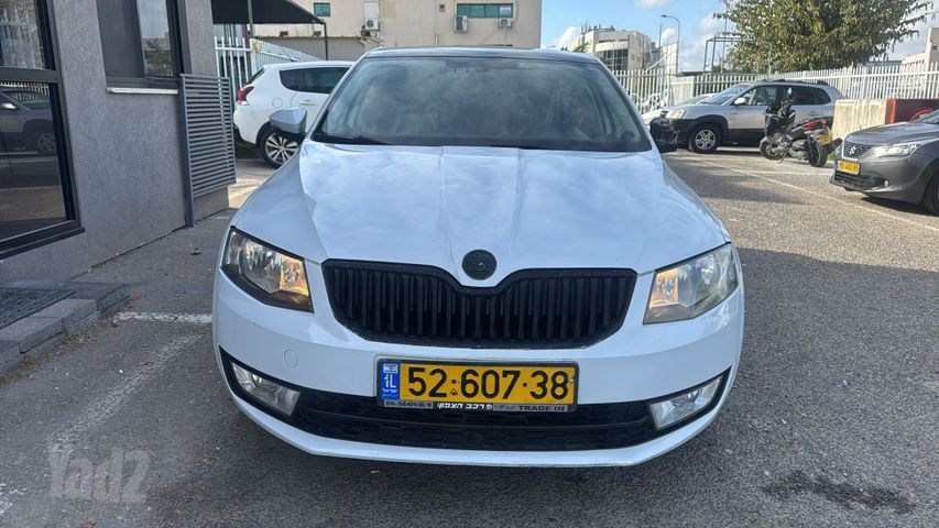 סקודה אוקטביה