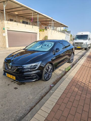 רנו מגאן