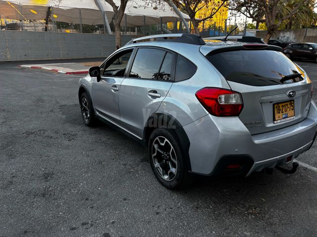 סובארו XV